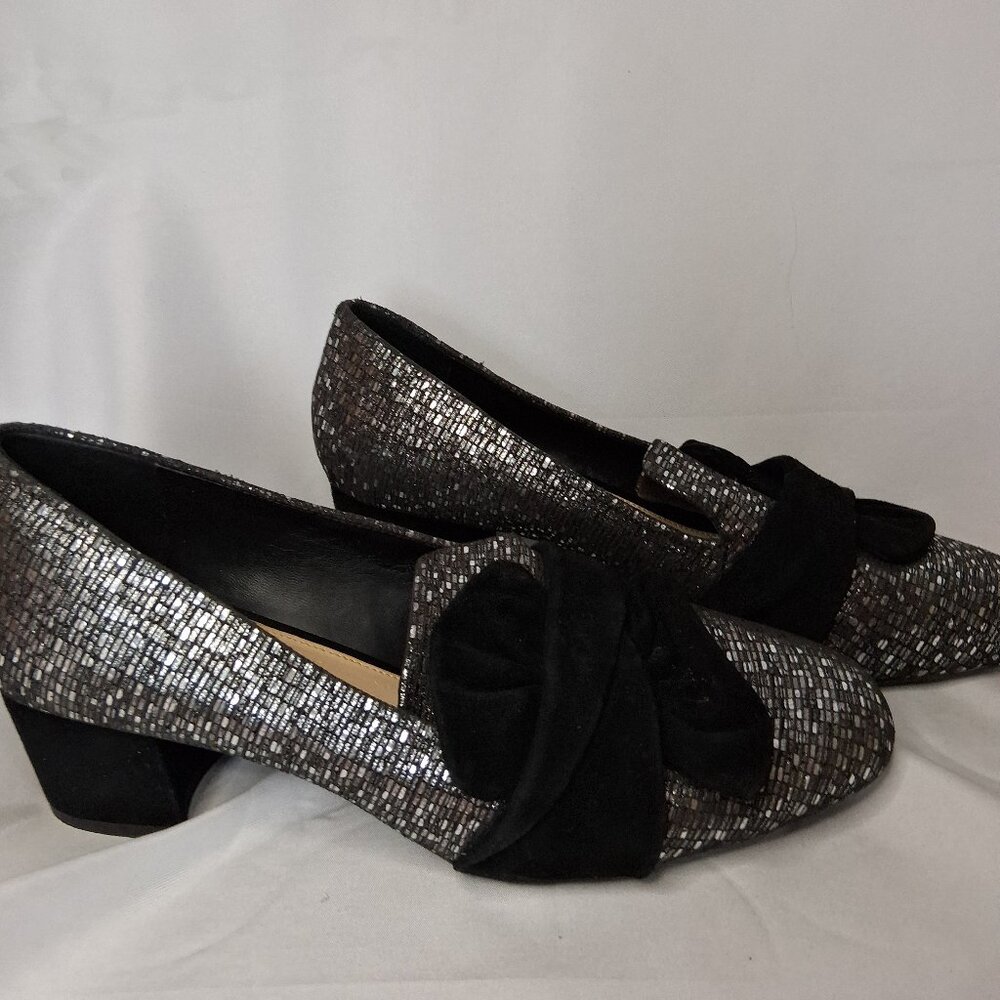Alex Marie Silver and Black Cocktail Dress Shoe Size 8